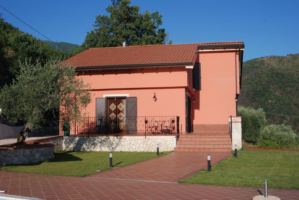 Casa Mariu Hotell Sala Consilina Exteriör bild