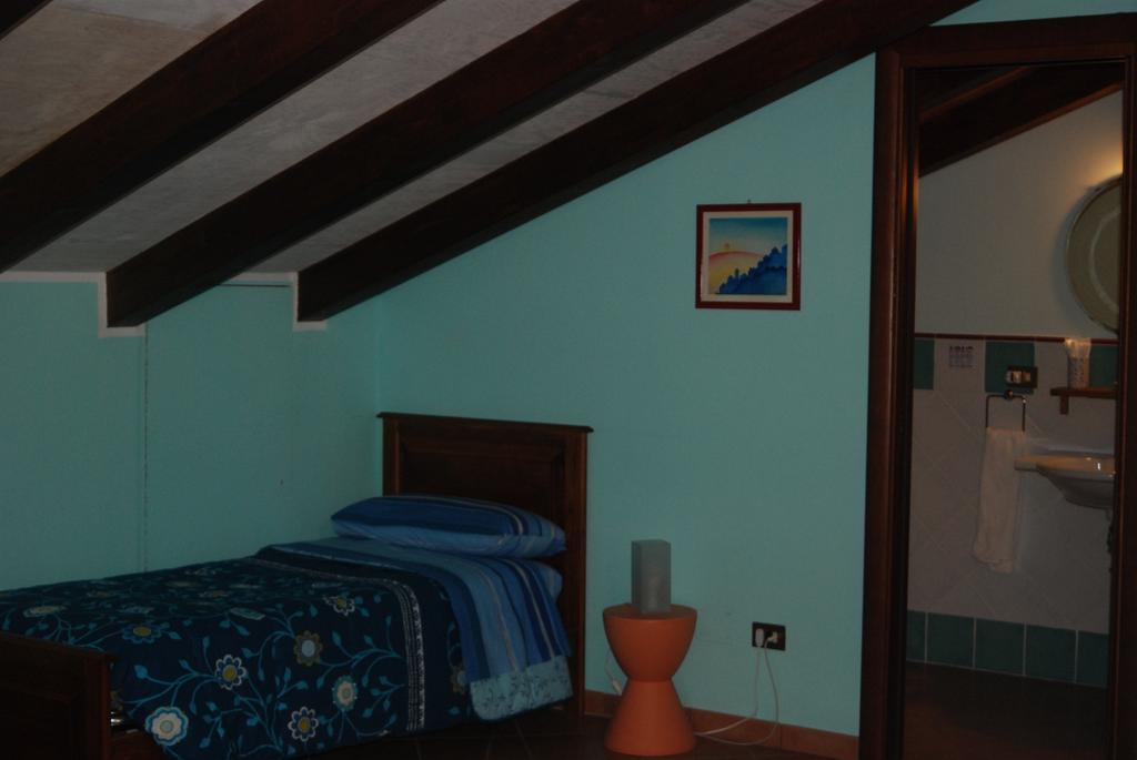Casa Mariu Hotell Sala Consilina Rum bild